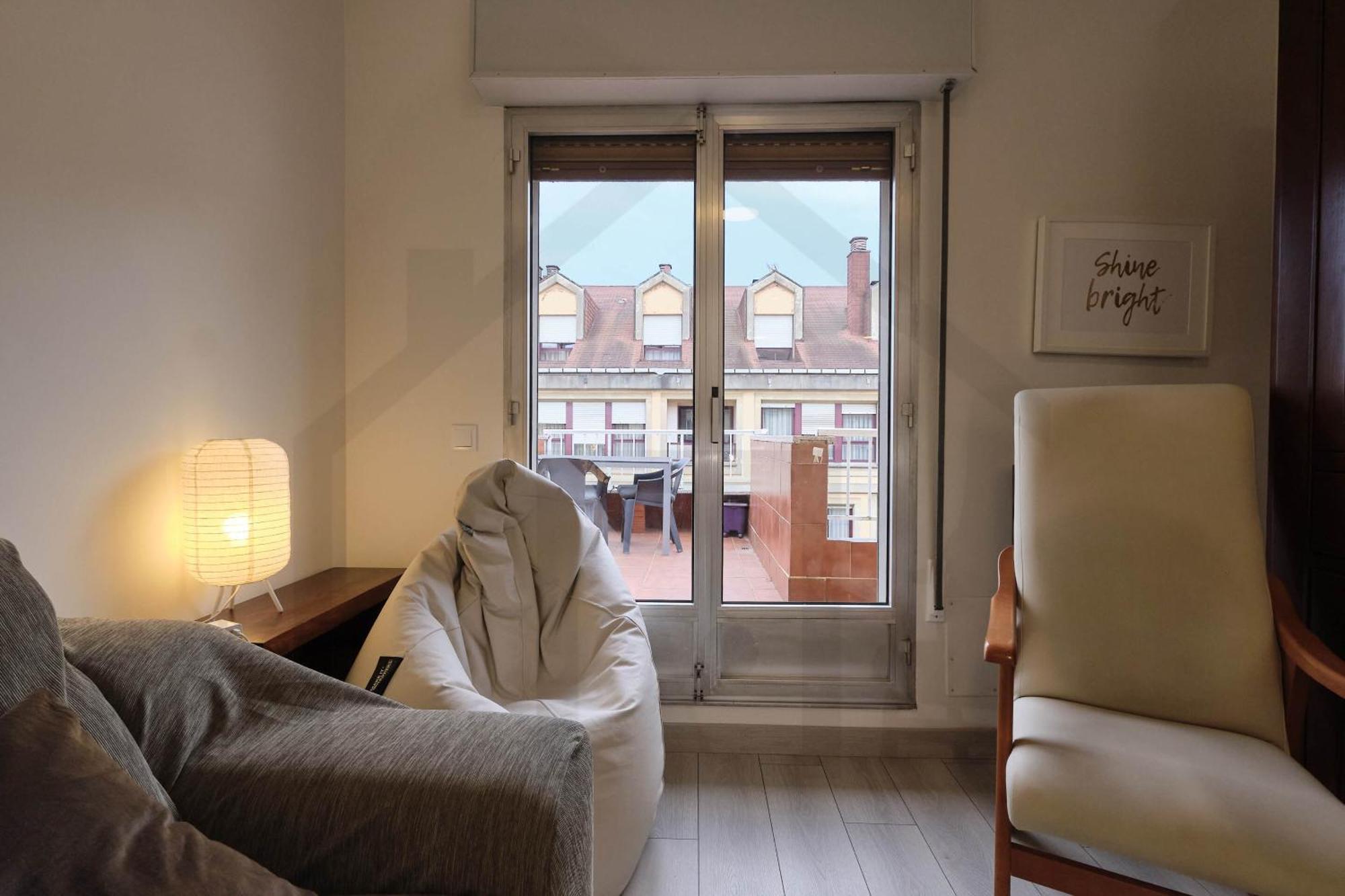 Atico Quintana I - Con Terraza, Vistas A La Ciudad, En El Centro, Con Wifi Y Garaje Apartment Овиедо Екстериор снимка