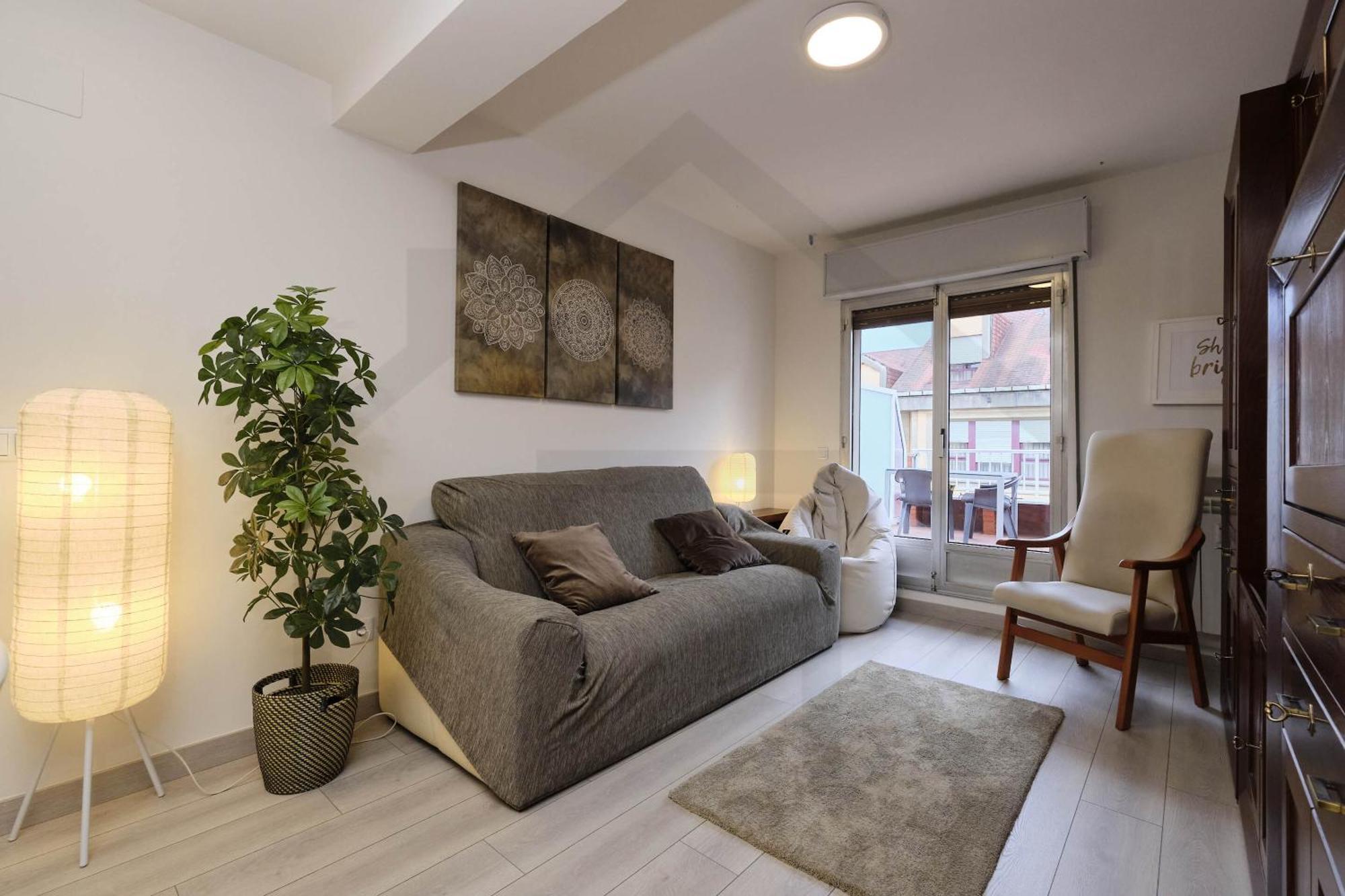 Atico Quintana I - Con Terraza, Vistas A La Ciudad, En El Centro, Con Wifi Y Garaje Apartment Овиедо Екстериор снимка