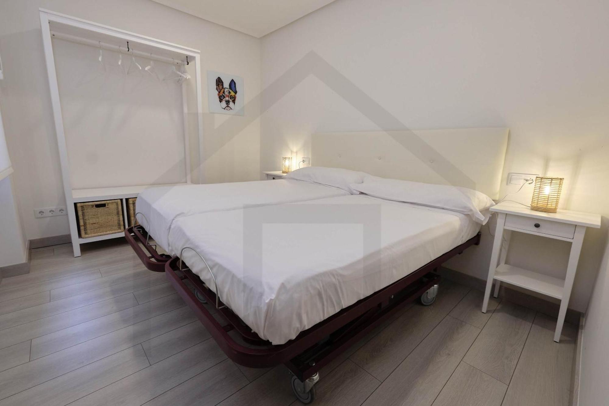 Atico Quintana I - Con Terraza, Vistas A La Ciudad, En El Centro, Con Wifi Y Garaje Apartment Овиедо Екстериор снимка